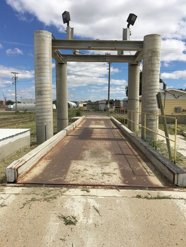 +/- 6 acres with Rail Access : 1280 18th St SW, Minot, ND 58701